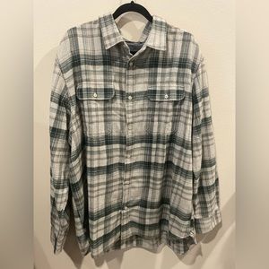 The North Face 100% Cotton Gray and Green Plaid Flannel